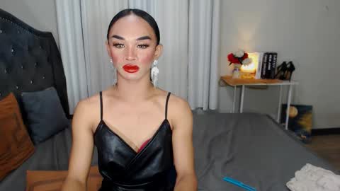 ashley online show from February 6, 11:21 am