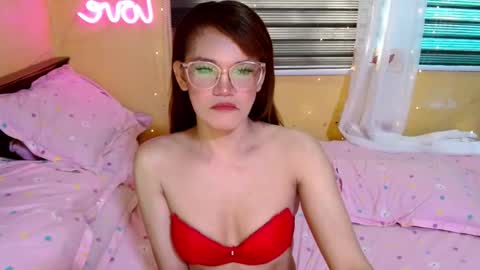 AshleyNicole online show from March 10, 2:59 am