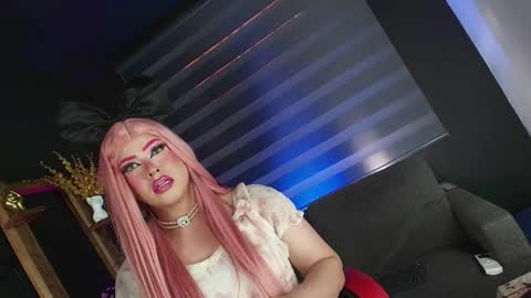 Ashly Betancur  online show from April 1, 9:23 pm