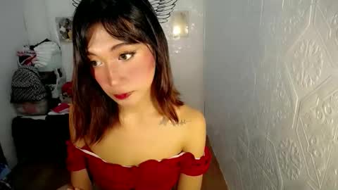 Snapshot of asianbarbie05 chatting on October 15, 8:14 am SOFIA online show from October 15, 8:14 am