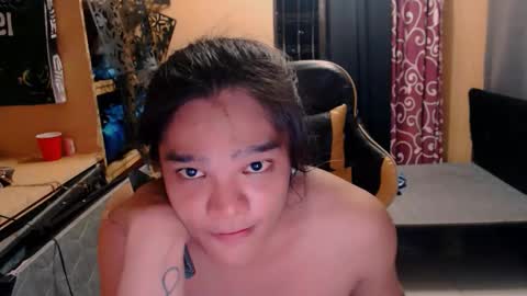 Snapshot of asianhotforyou1 chatting on October 29, 11:52 am BELLE online show from October 29, 11:52 am