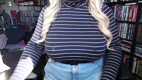 Aspen Vale online show from November 2, 7:12 pm