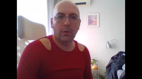 Snapshot of assbitch189 chatting on February 9, 9:47 am assbitch189 online show from February 9, 9:47 am