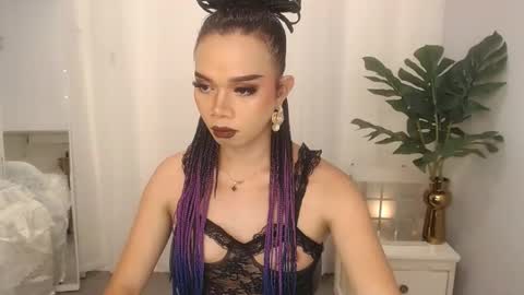 Audrey online show from October 20, 1:58 pm
