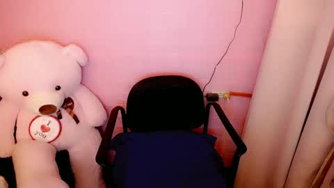 cute online show from March 19, 12:54 am