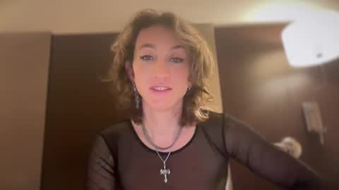 avril_poesy online show from November 10, 5:36 pm