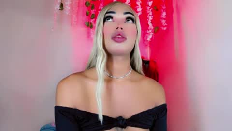 babycharol01 online show from July 15, 10:31 am
