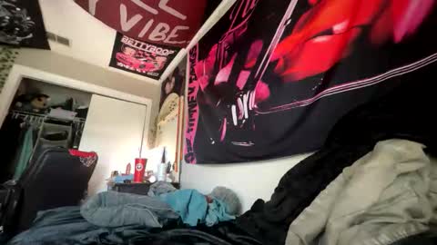 bad2dabone721582 online show from March 26, 4:10 pm