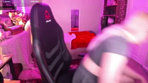 Bambi online show from March 1, 4:15 am