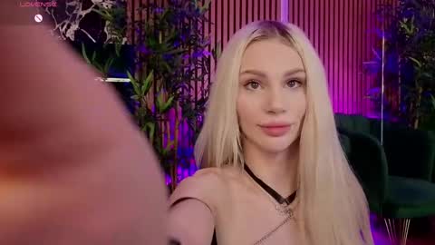 Kara online show from March 26, 8:34 pm