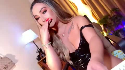 bby_lexielore69 online show from February 27, 2:06 am