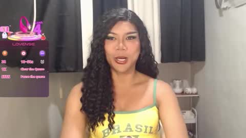 beatrix022 online show from May 21, 6:37 pm