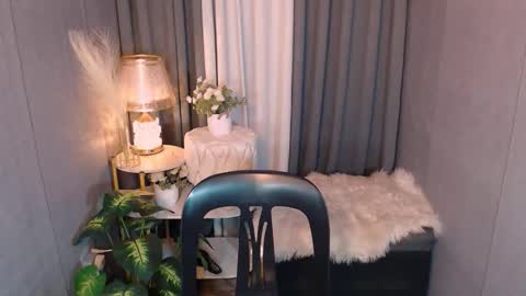 biancahugedick online show from April 1, 1:23 pm