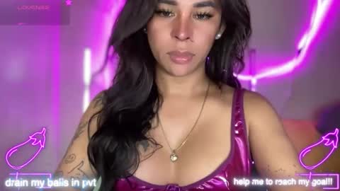 queen amanda online show from April 1, 5:31 am