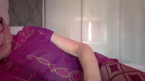 bittyp58 online show from August 3, 1:06 pm