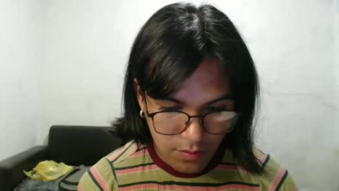 Ellez online show from March 5, 8:27 pm