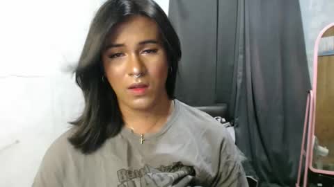 Ellez online show from September 17, 4:56 pm