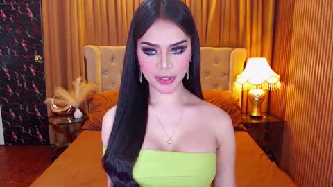 bombshellanita online show from September 26, 1:19 pm