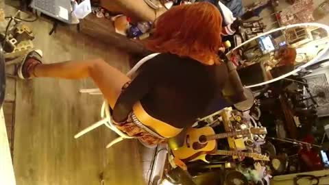 bouncybooty181369 online show from February 16, 10:51 pm