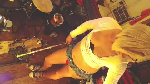 bouncybooty181369 online show from August 3, 2:55 am