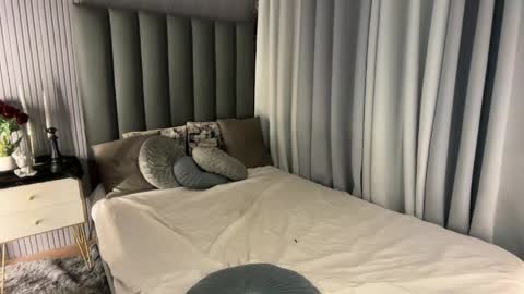 BRIANNA online show from April 19, 9:10 am