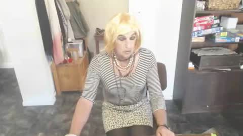 bridgetfouru online show from February 2, 3:16 am