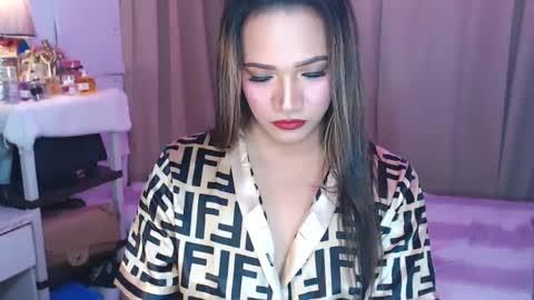 Snapshot of bridgettlovesyou chatting on February 7, 12:28 pm BRIDGETT online show from February 7, 12:28 pm