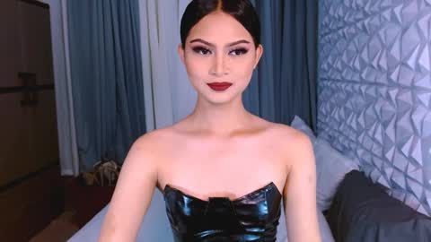 Snapshot of brownsausageroberta chatting on January 28, 7:22 am Roberta GODDESS OF PLEASURE AND SEXUALDESIRE online show from January 28, 7:22 am