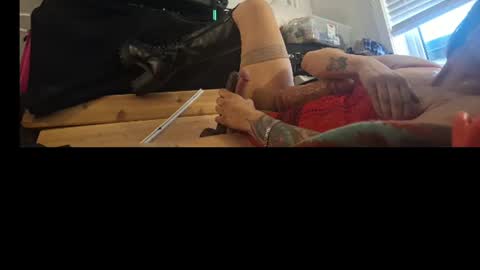 HannahWreckshin online show from August 5, 3:12 am
