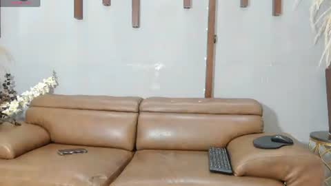 caitlyn_star online show from June 11, 1:20 pm