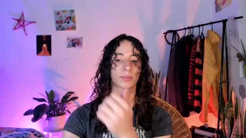 Snapshot of camille_delrey chatting on January 3, 12:54 am Camille online show from January 3, 12:54 am