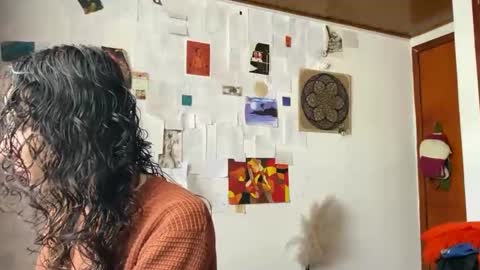 Snapshot of camille_delrey chatting on February 8, 3:00 pm Camille online show from February 8, 3:00 pm