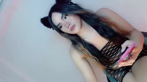 candicebelove1 online show from December 9, 11:25 pm