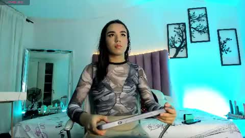 candyy_doll_ online show from July 14, 3:22 am