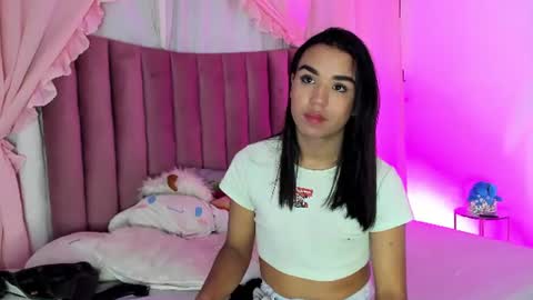 candyy_doll_ online show from July 28, 3:57 am
