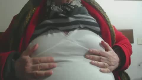 Snapshot of capitanfuturo44 chatting on February 23, 3:51 pm Cinzia ex regina online show from February 23, 3:51 pm