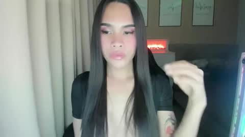 HAILEY online show from January 11, 1:29 pm