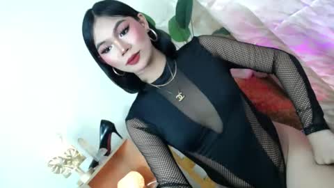 Snapshot of catalenax chatting on October 19, 3:04 pm CatalenaX online show from October 19, 3:04 pm