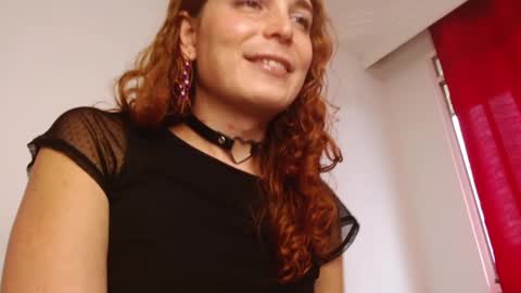 Snapshot of catnessa_ chatting on December 27, 9:54 pm Catalina Restrepo online show from December 27, 9:54 pm