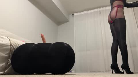 cd_pr1nc3ss online show from September 20, 12:38 am