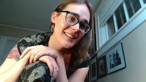 Cecily Saint Claire online show from December 19, 2:24 pm