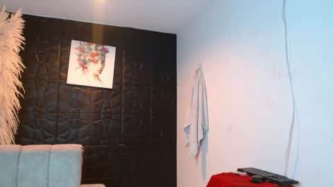 chanel_bitch952834 online show from March 12, 10:59 pm