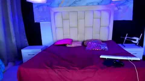 Chanelle   online show from December 18, 7:30 pm