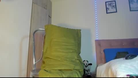 chantellebony online show from April 25, 4:38 am