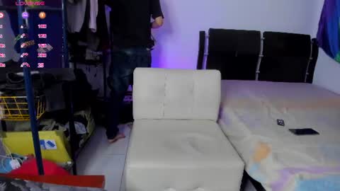 Charlie online show from June 21, 3:31 am