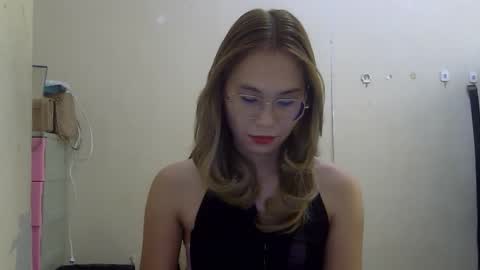 chelly4u69 online show from October 2, 5:08 am