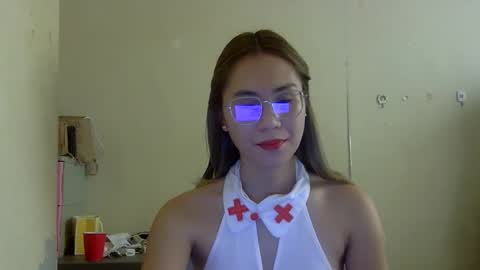 chelly4u69 online show from October 8, 4:36 am