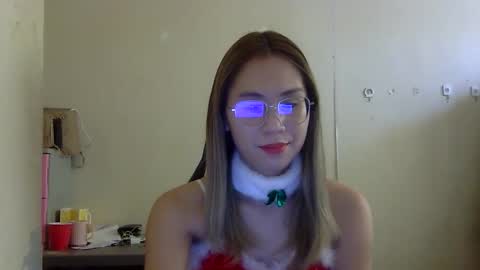 chelly4u69 online show from October 9, 4:36 am