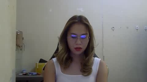 chelly4u69 online show from October 13, 4:58 am