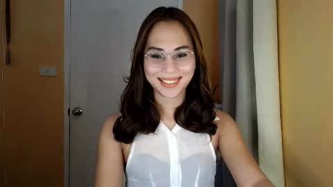 chelly4u69 online show from March 3, 11:06 am